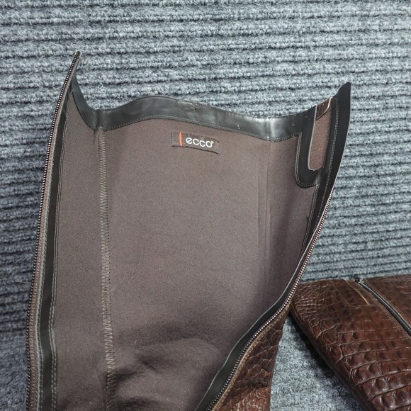 ECCO Boots Womens 9.5 Brown Croc Crocodile Zip Knee high Heels - Picture 8 of 11